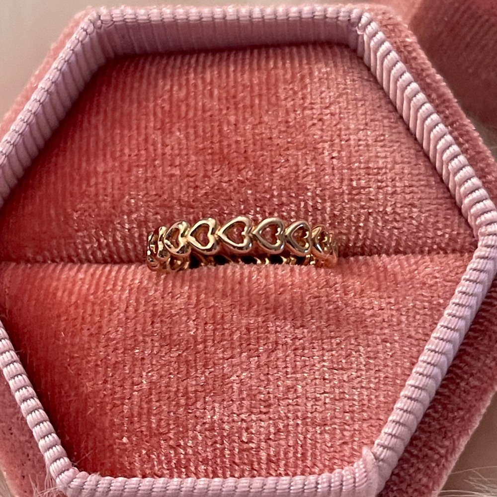 BN- AUTHENTIC ROSE GP OPEN HEART BAND/STACKABLE RING SIZE 4.5 (48)